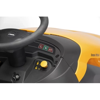 Traktor ogrodowy STIGA Estate 798 W